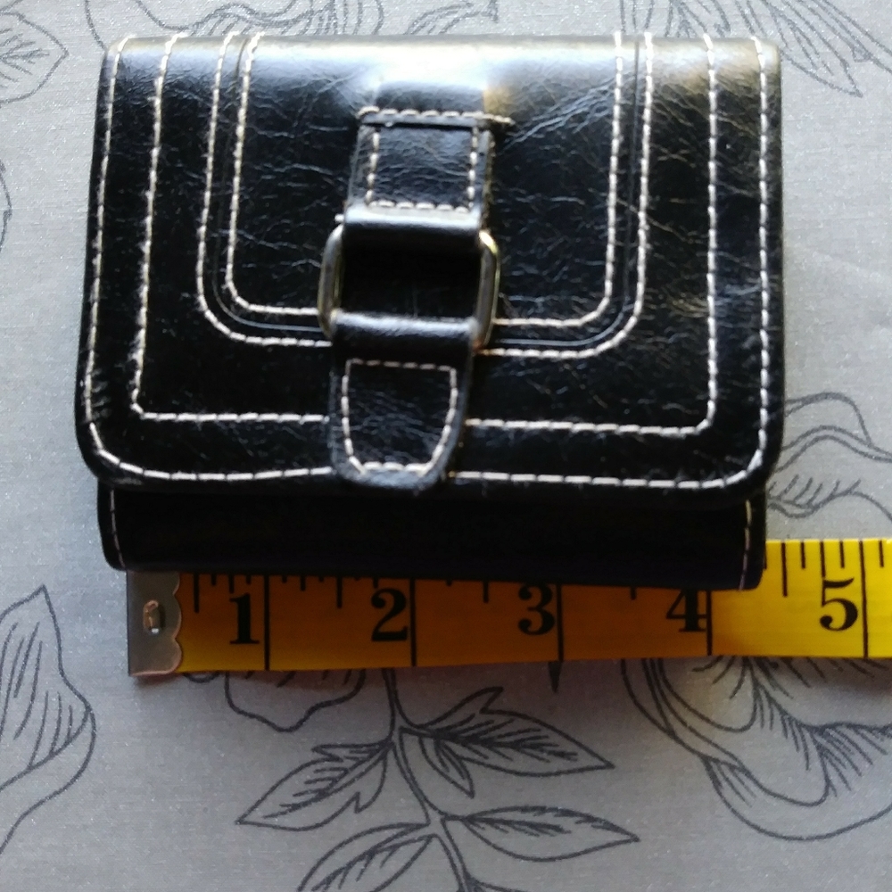 🛑LAST CHANCE🛑WHITE STAG Black Tri-fold Wallet - Picture 13 of 14